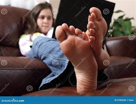 teenagers footjob